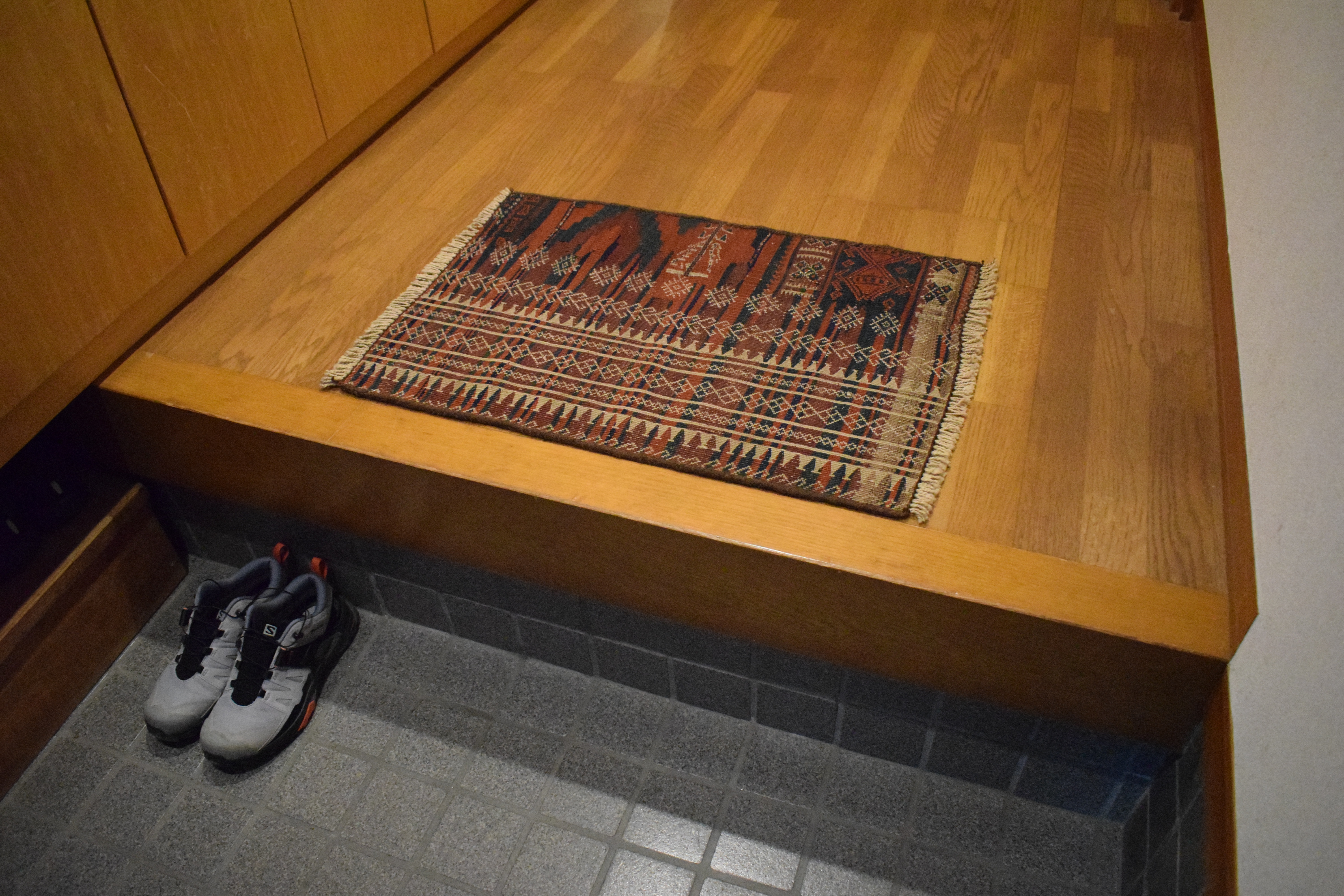 オールドキリム　玄関マット　ススタニバルーチ