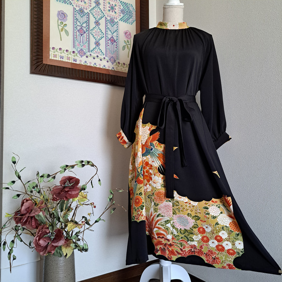 ☆ 着物リメイク/黒留袖/ラグランスリーブ/ハイネックワンピ―ス/一点物  