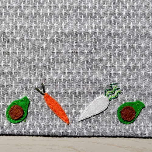 フェルトの野菜の手刺繍ランチョンマット マルチカバー ランチョン