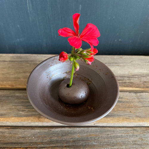 石 花器 一輪挿し Essential Store エッセンシャルストア 石 花器 一輪挿し Essential Store エッセンシャルストア 【公式通販】