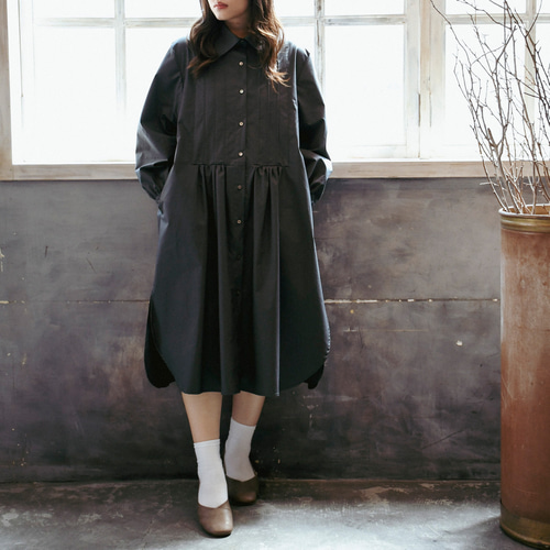 完全一点物】タックギャザーワンピース（チャコールグレー