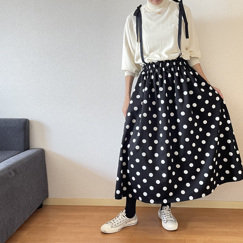 サスペンダー付きスカート ドット 水玉ロングスカート ギャザー 白黒