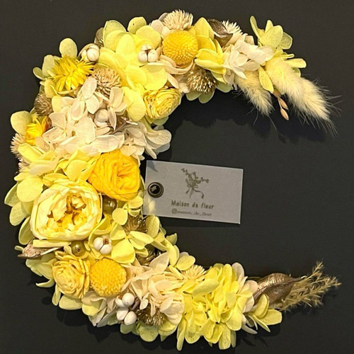 三日月リース 白い冬の三日月リース25㎝ プリザーブドフラワー ホワイト クリスマス