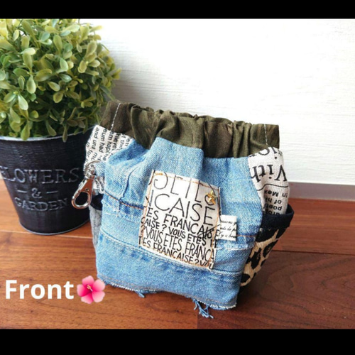 No543【DENIM Remake✖️バネポーチ 英字タグ❤️】サイドポケット付き 