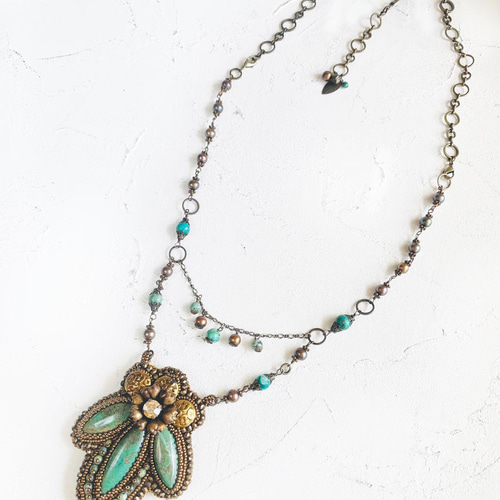 グリーン ターコイズ ビーズ刺繍 ネックレス 大ぶり ターコイズ 天然石