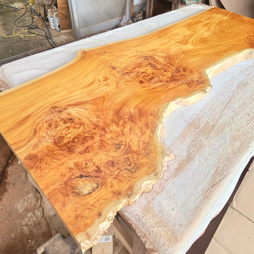 欅 極上杢 ダイニングテーブル センター リビング 銘木 瘤杢 激安 希少  