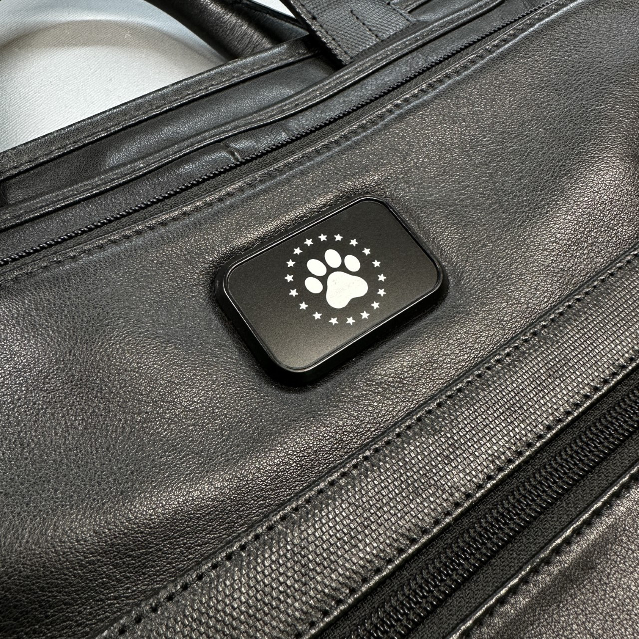 Amazon.co.jp: TUMI - アクセントキット - レザーモノグラム