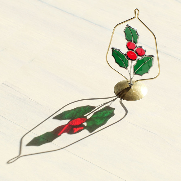 12月の誕生花　柊　（真鍮ベース・ステンドグラス） 8枚目の画像