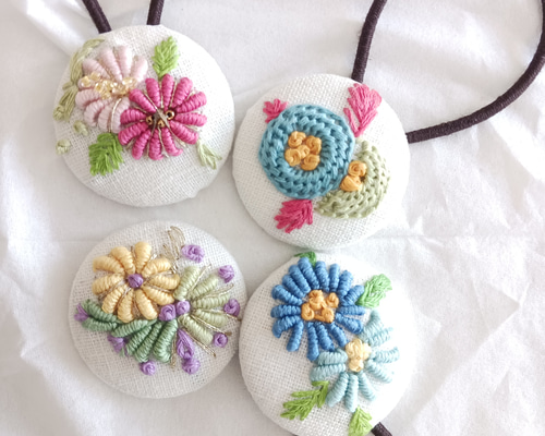 2.7センチくるみボタンヘアゴム♡ブルーばら刺繍 6a2965eeb07f4307c5a53522cdbb27