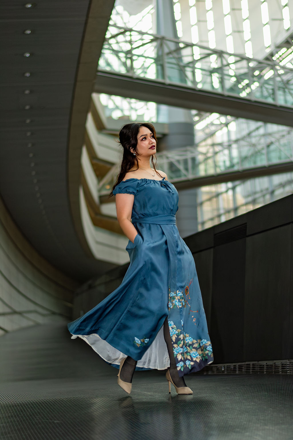 着物リメイク　ブルーパフスリーブロングドレス　牡丹柄