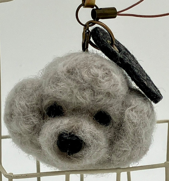 確認用トイプードル羊毛フェルトストラップorマグネット ♡いつも一緒だね♡ 【羊毛フェルトのトイプードルストラップ