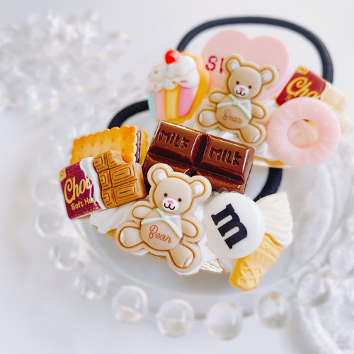 ★⭐︎ヘアゴム417キラキラ可愛い熊さんキャラのヘアゴム大きめ贅沢バージョン 2点セット pastel bear お菓子のヘアゴム ゆめかわフェイク