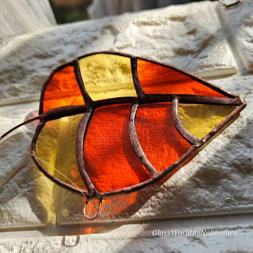 カラフル紅葉 秋の葉っぱ サンキャッチャー ステンドグラス雑貨