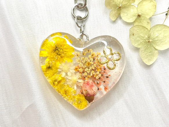 キーホルダー 黄色 レジン お花 その他アクセサリー yuyu resin