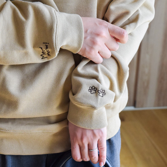 選べる猫29種！ワンポイント刺繍スウェット 名入れ可《選べる３色》親子 うちの子 長袖 トレーナー ねこ 4枚目の画像