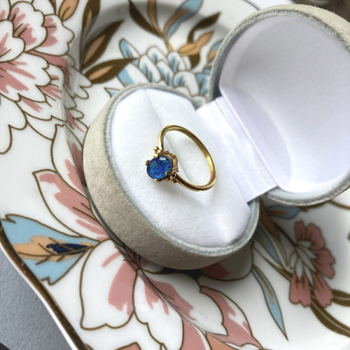 ダブレットブラックオパールのリング 指輪・リング Luciole Serpette