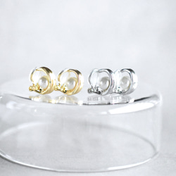 【售完即止】圈形耳環款式！ 難塗金屬配件 單顆珍珠設計圈形耳環 第2張的照片