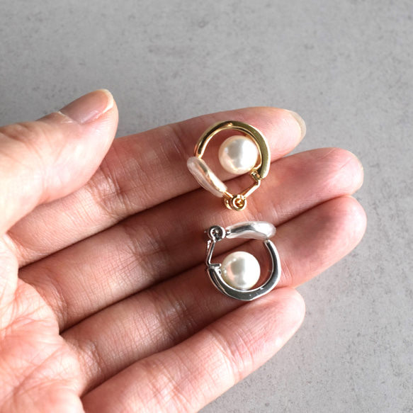 【售完即止】圈形耳環款式！ 難塗金屬配件 單顆珍珠設計圈形耳環 第8張的照片