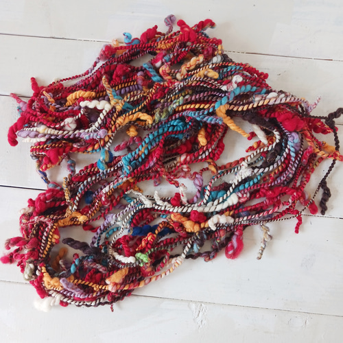 アートヤーン ツイスト 手紡ぎ（品番324） 毛糸 四つ実 通販 18365062