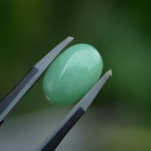 アップルグリーン高品質☆ミャンマー翡翠（本翡翠）s1351 天然石