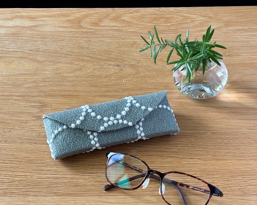 haruミナペルホネンハンドメイド | こちらのメガネケースは