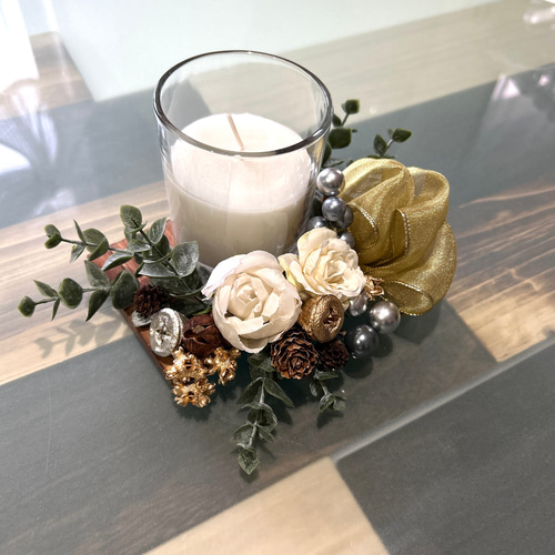 ホワイトローズキャンドルホルダー  花びん 小物入れ  ヴィンテージレア物 ホワイトローズキャンドルホルダー 花びん 小物入れ ヴィンテージレア物