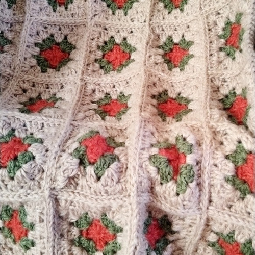 秋冬】#真紅の薔薇風#アンティーク#モヘア調#手編みひざ掛け#モチーフ