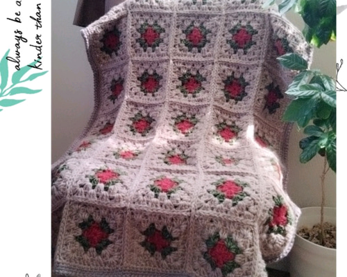 秋冬】#真紅の薔薇風#アンティーク#モヘア調#手編みひざ掛け#モチーフ