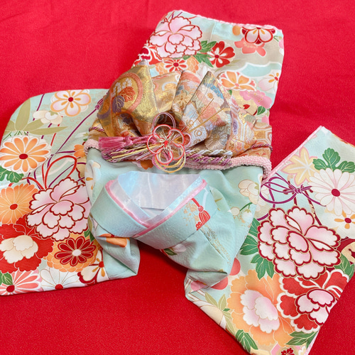 犬の着物✨犬用本格振袖着物 正絹 ペパーミント 金彩入り 犬服 ペット