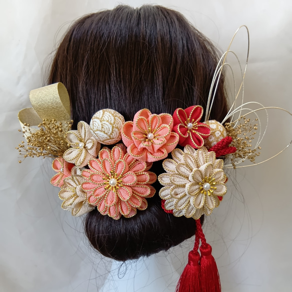 受注制作】薄紅 生成 成人式 髪飾り つまみ細工 ちりめん 卒業式 結婚