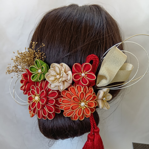 受注制作】赤 オレンジ 成人式 髪飾り つまみ細工 ちりめん 卒業式