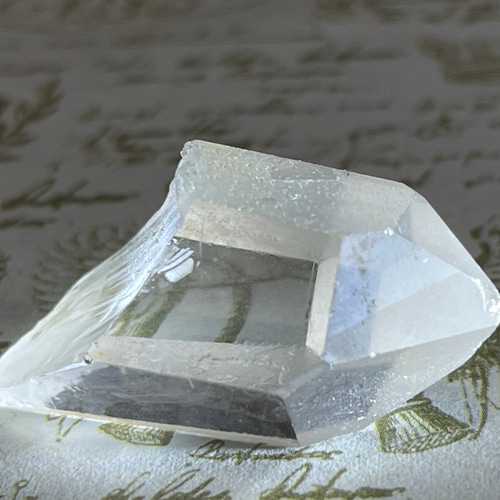 レムリアンシード水晶クラスター　レコードキーパー　ダウ水晶　虹　ヒマラヤ水晶 レムリアンシード水晶クラスター レコードキーパー ダウ水晶 虹