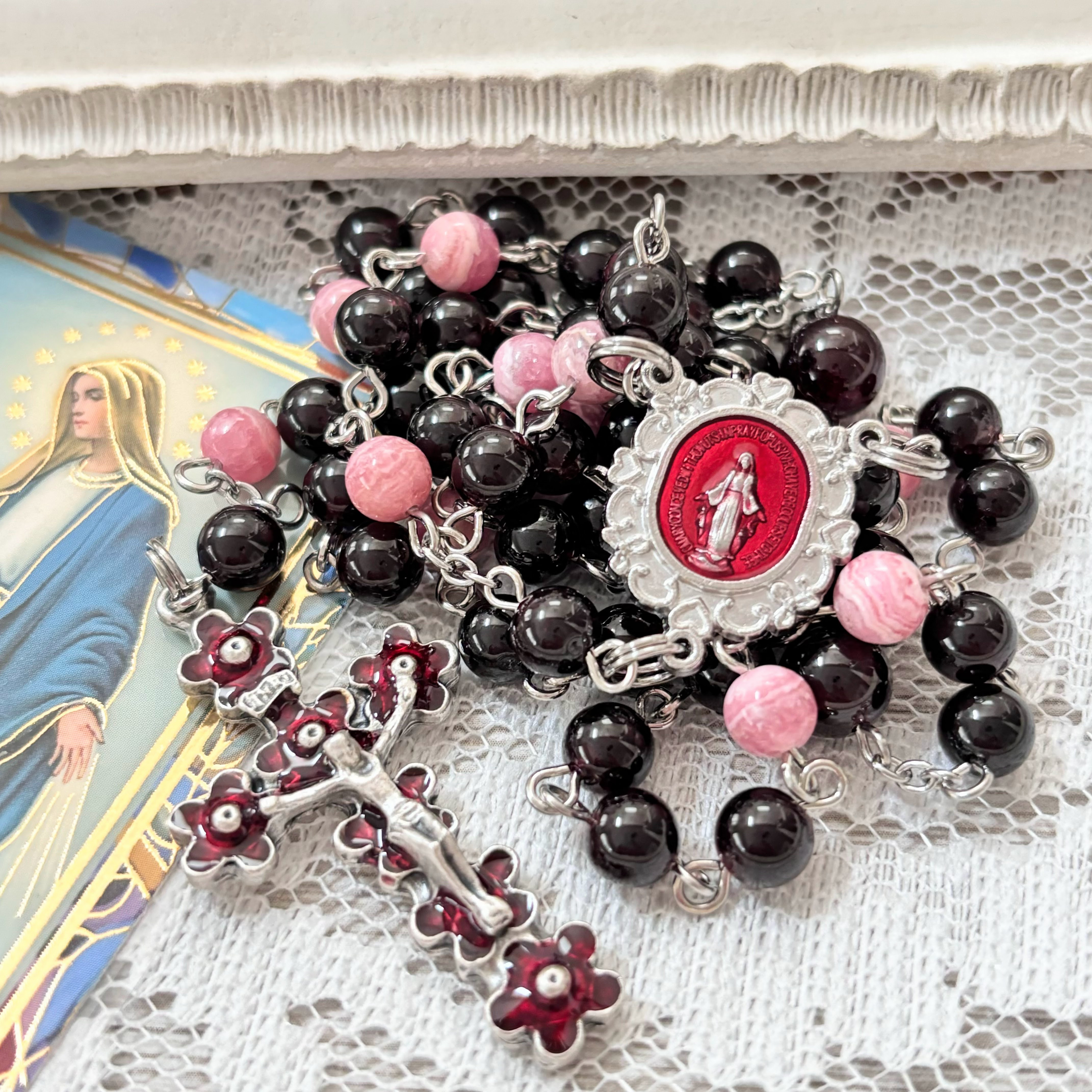 ガーネットとインカローズのロザリオ