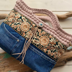 825a7e625a8b8694e6cf5d64dbc166