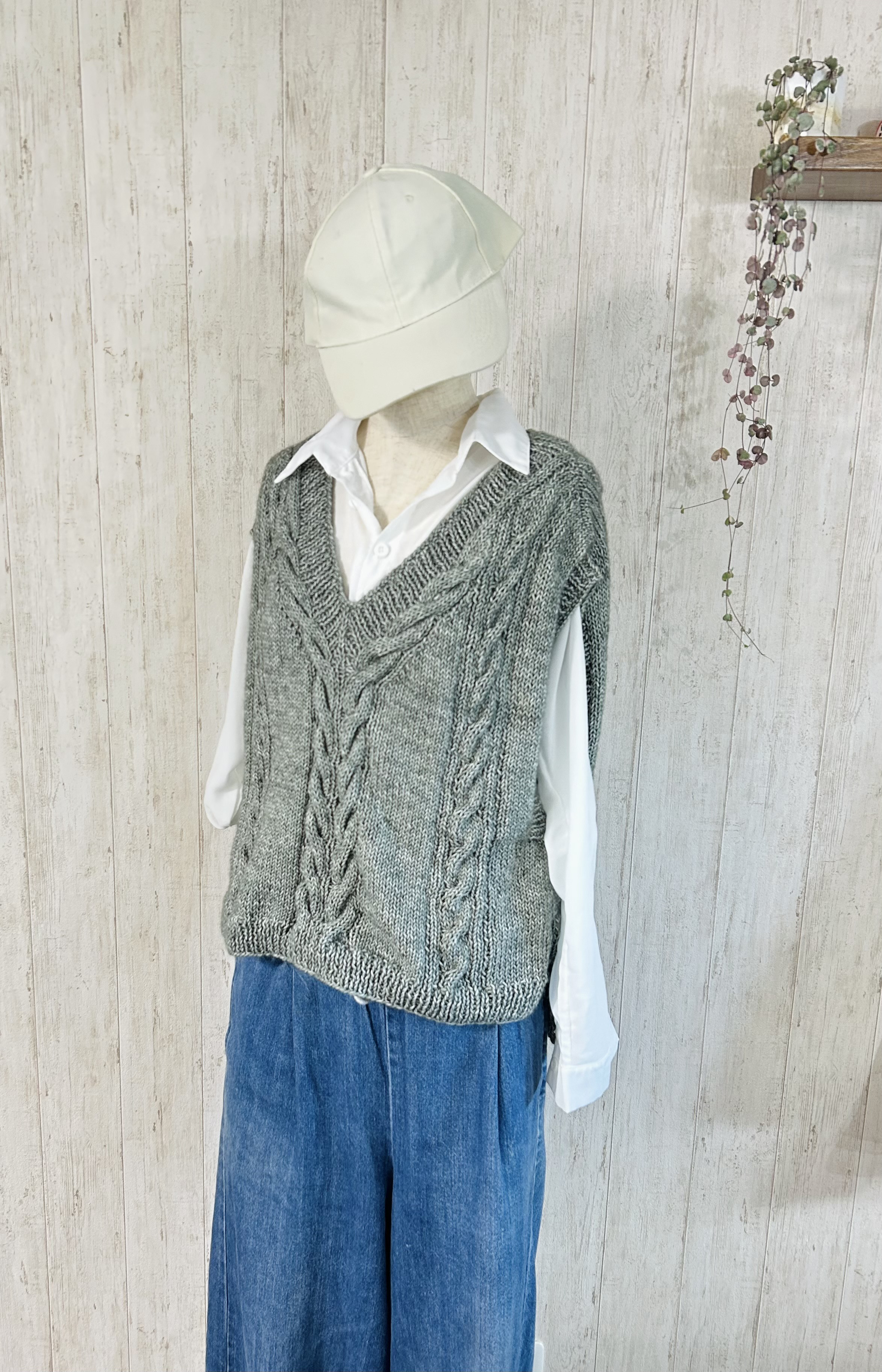 BIB　ベスト　グレー　ニット ENFOLD　CIRCLE KNIT