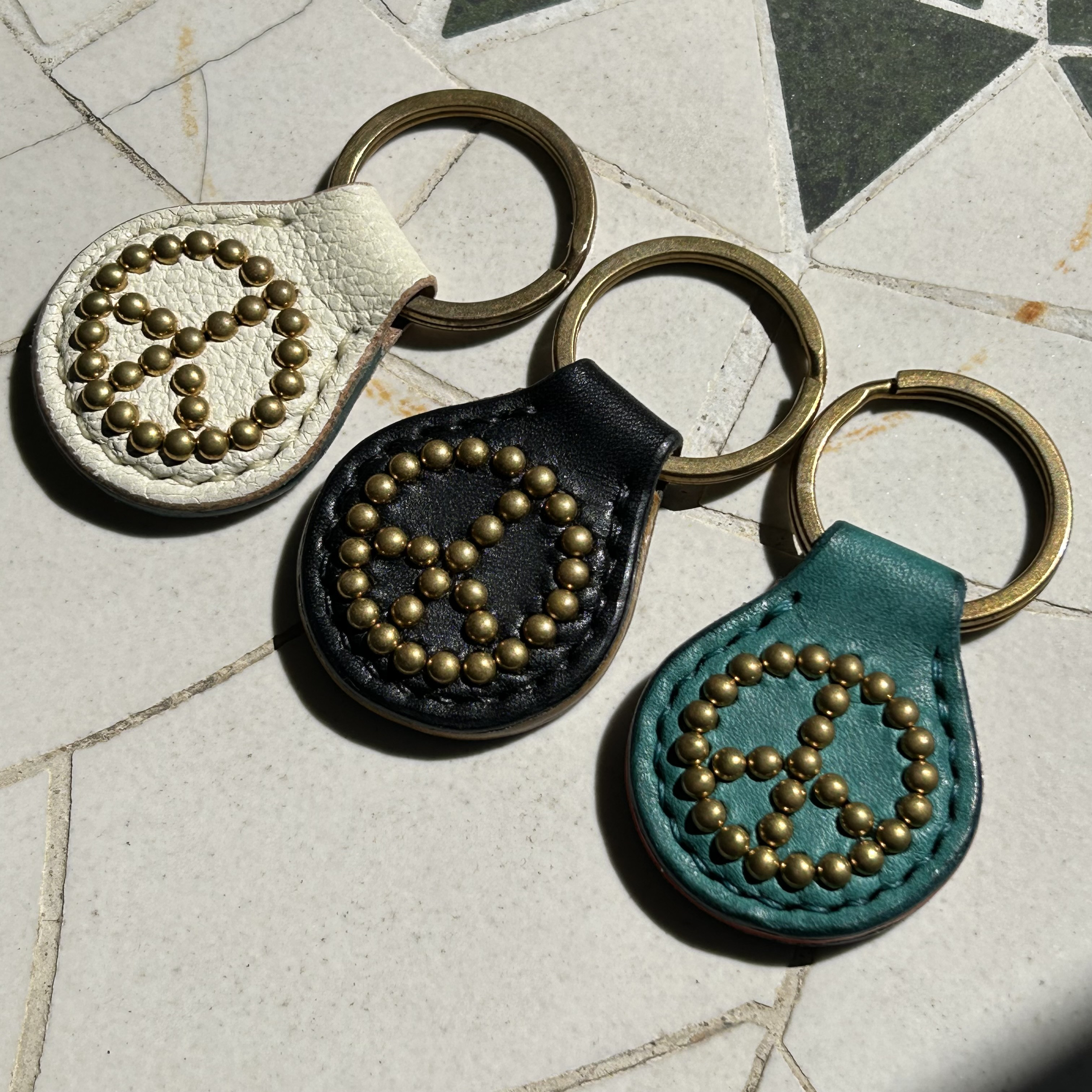 初期 STOP LIGHT ピーススタッズレザーキーホルダー デニム