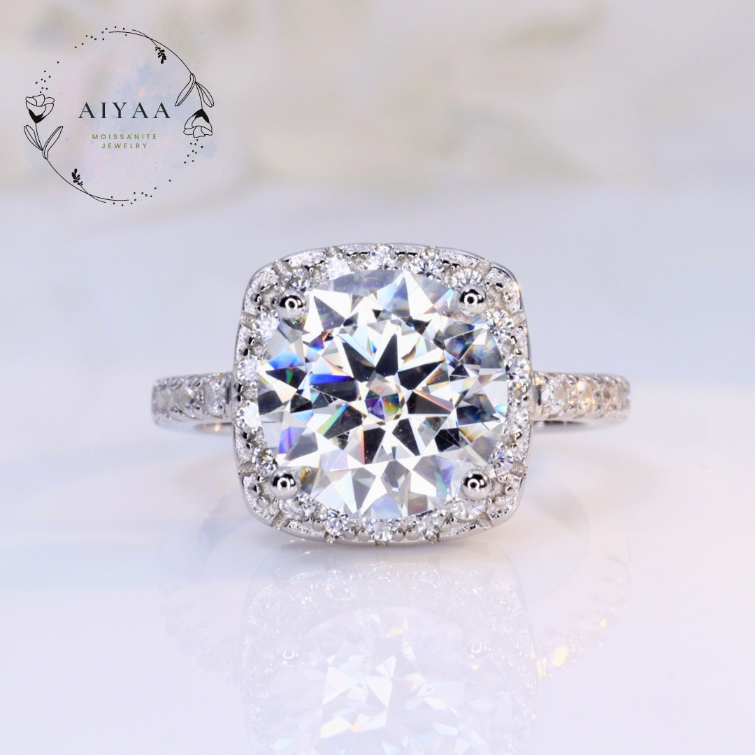 【3ct 】最高品質モアサナイト クッションカット ヘイロー リング 3ct 】最高品質モアサナイト クッションカット ヘイロー リング