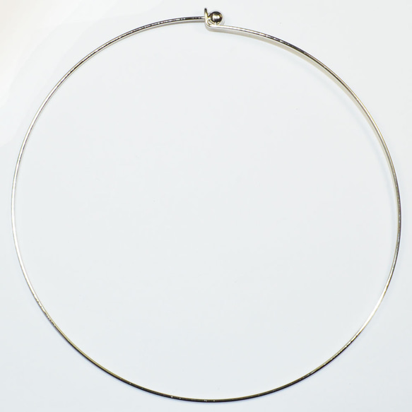 ネジ式 ワイヤーネック チョーカー 銀色 シルバーカラー アクセサリーパーツ 金具 3枚目の画像