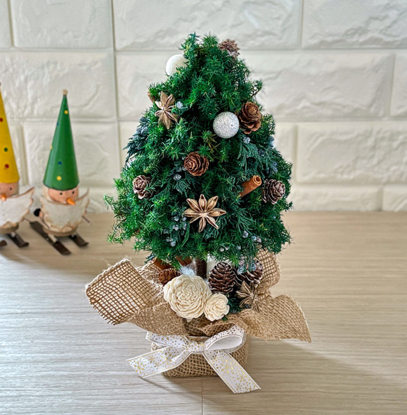 再販受注】ほのかに香るクリスマスツリー〜プリザーブドフラワー