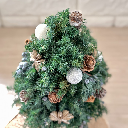 再販受注】ほのかに香るクリスマスツリー〜プリザーブドフラワー