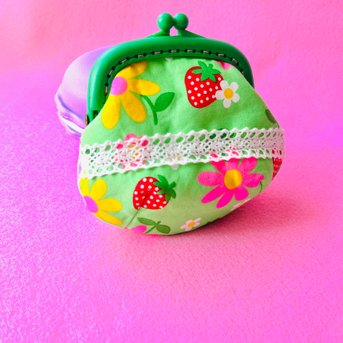 かわいい❤✩.*˚昭和レトロ✩.*˚❤レトロガール❤️パッチワーク❤ ✧*。レトロガールパッチ風生地 約45×110 生地 brown3104 通販