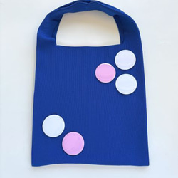 まるで服を着ているような、軽くて大きなニットトートバッグ　『推し活うちわ』がすっぽり収まるよ♪【うすラベンダー】 10枚目の画像