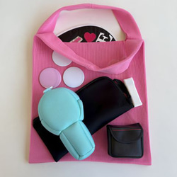 まるで服を着ているような、軽くて大きなニットトートバッグ　『推し活うちわ』がすっぽり収まるよ♪【ブルー】 6枚目の画像