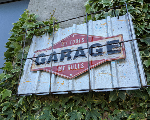 GARAGEサインボード ガレージ壁掛け看板 アメリカンフェンス 店舗什器 GARAGEサインボード ガレージ壁掛け看板 アメリカンフェンス