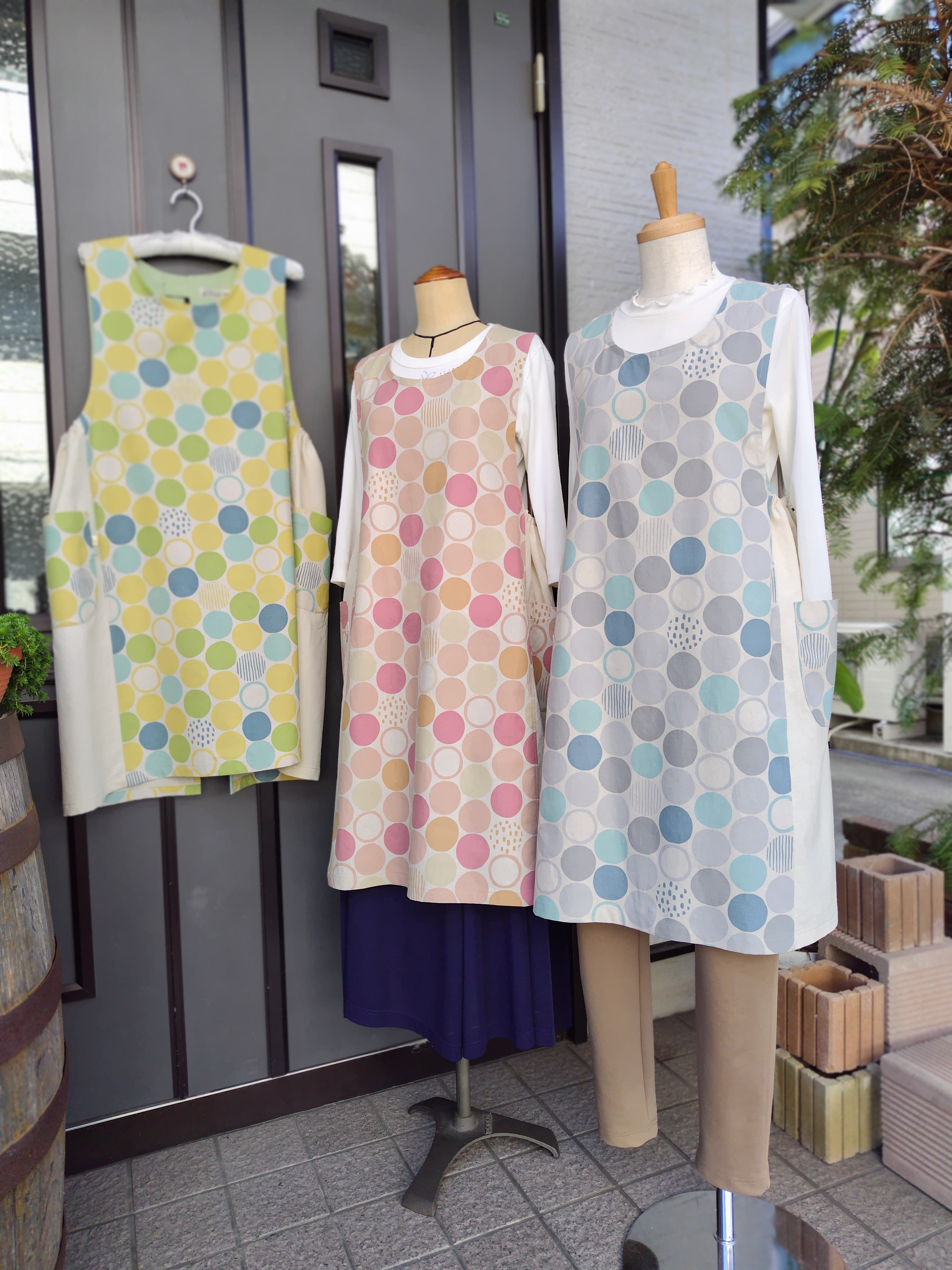 新品未使用YARN  KITCHEN エプロン 3Wayパイピングエプロン GY ＜212Kオリジナル＞（エプロン