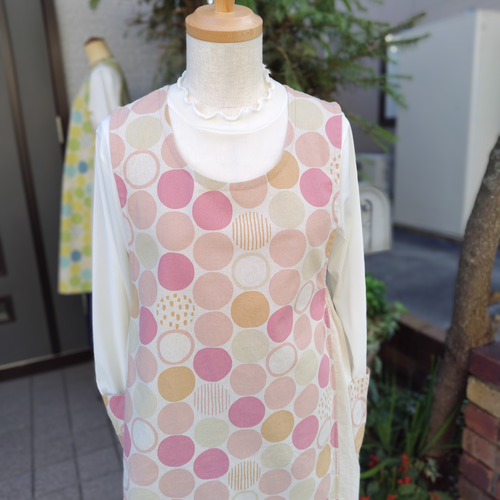 5L~6L＊脇下たっぷりギャザー】HMエプロン 花柄カーキグレー系 5L