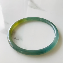 BG5-17 美品 花緑 50.0MM 楕円 貴妃 ミャンマー産 天然本翡翠 バングル