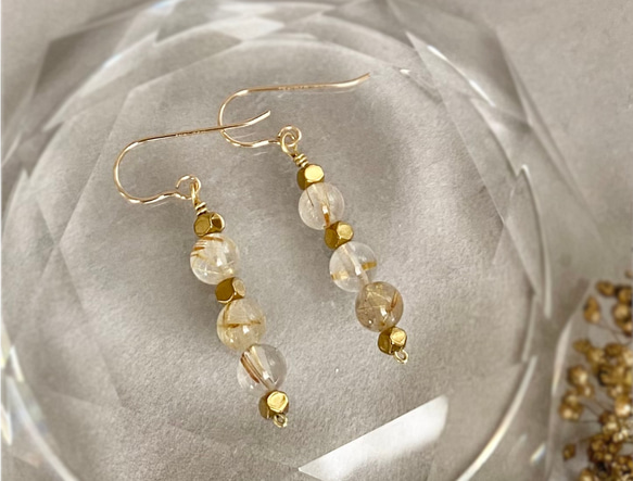 ゴールドルチルクォーツのバーピアス 14kgf ヘマタイト 天然石 誕生石  