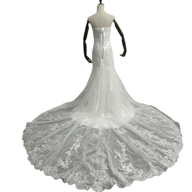 高品質！ マーメイドライン ウェディングドレス オフショルダー3D立体レース刺繍
