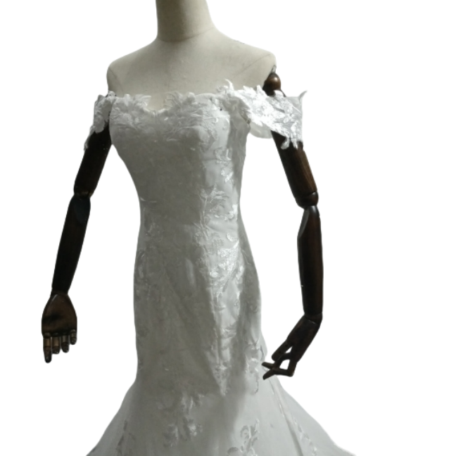 高品質！ マーメイドライン ウェディングドレス オフショルダー3D立体レース刺繍